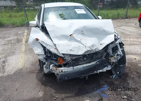 2008 Honda Accord 2.4 Lx-P z USA, uszkodzony, nr VIN 1HGCP26458A056182